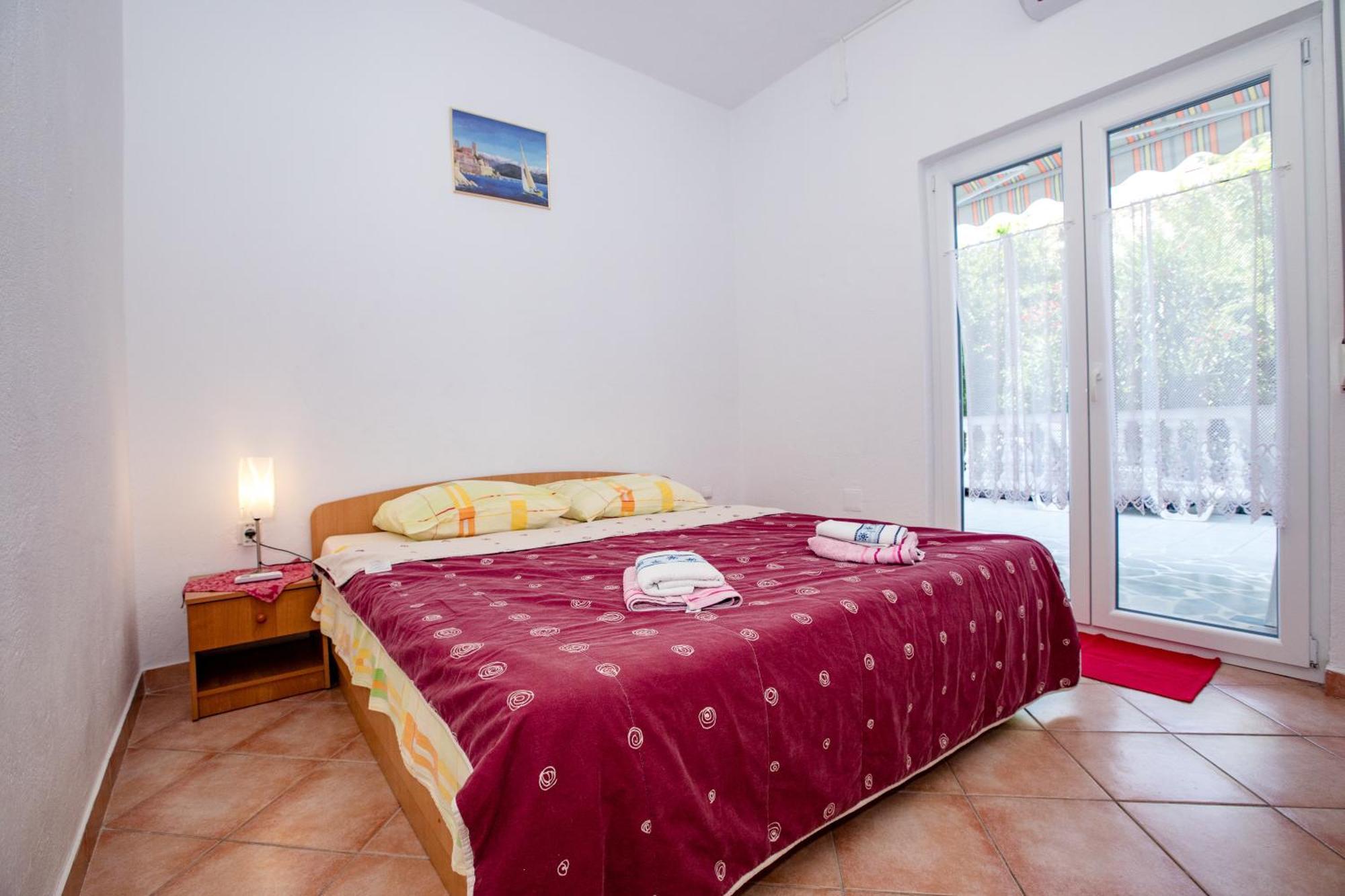 Lovely Meta Apartments Palit Exterior photo